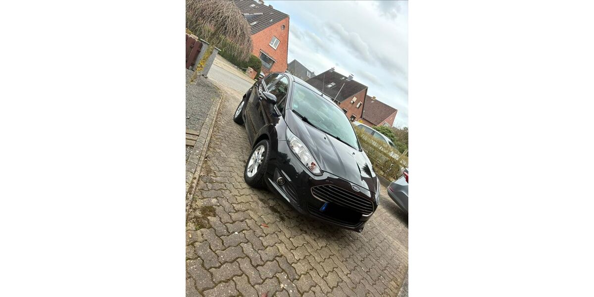 Ford Fiesta 87.150 km 6.500 &euro; Westerrönfeld 24784