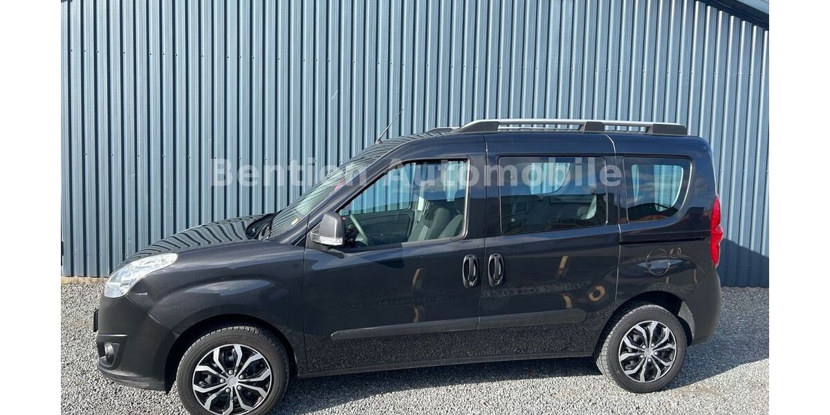 Opel Combo 169.980 km 6.990 &euro; Schleswig 24837