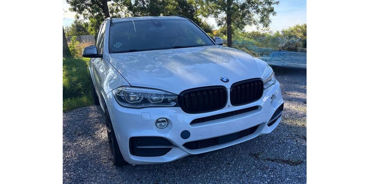 BMW X5 266.700 km 15.999 &euro; Flensburg 24941