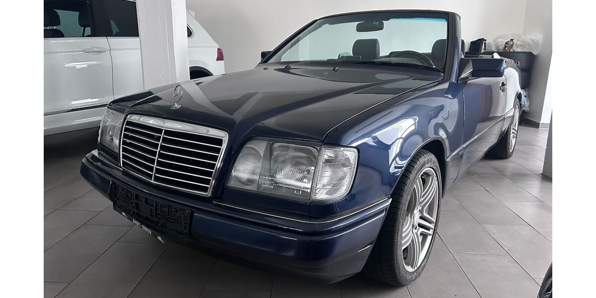 Mercedes-Benz E 200 161.000 km 16.980 &euro; Rendsburg 24768