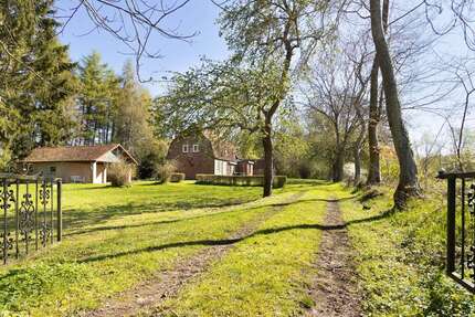 Haus Gettorf - 9 Zimmer, 96 m&sup2;, 849.000&euro; | Angebot:26586279