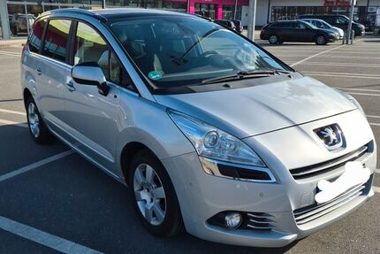 Peugeot 5008 168.500 km 5.900 &euro; Busdorf 24866