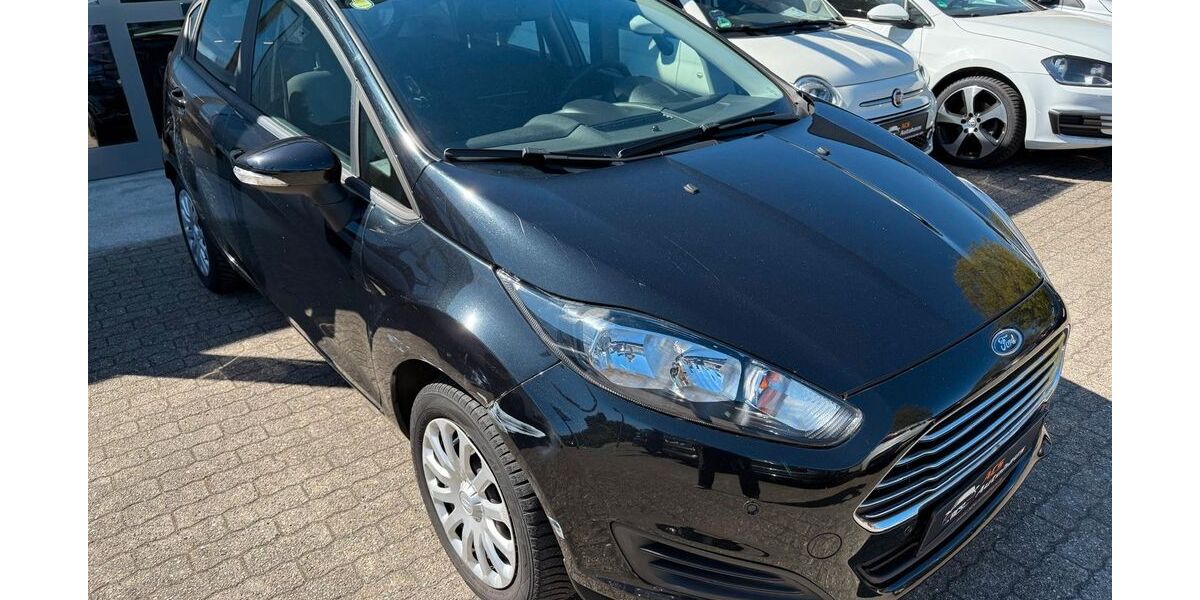 Ford Fiesta 108.103 km 5.780 &euro; Eggebek 24852