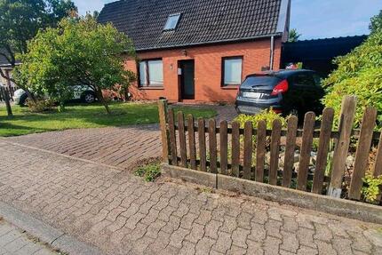 Haus Büdelsdorf - 3 Zimmer, 80 m&sup2;, 940&euro; | Angebot:25980854