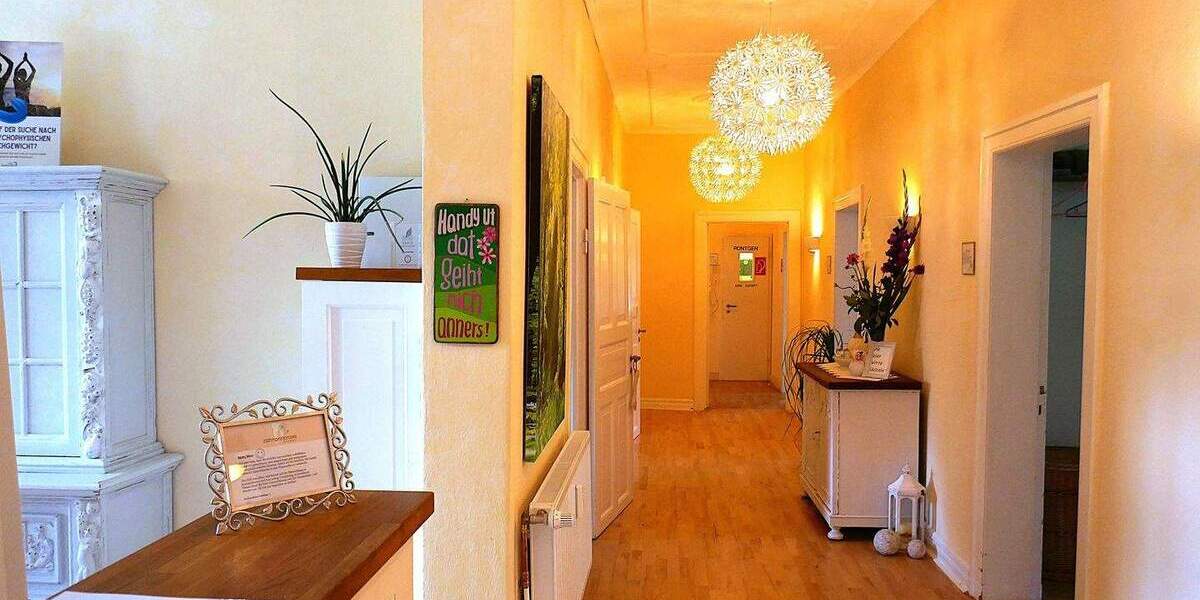 Etagenwohnung Rendsburg - 8 Zimmer, 160 m&sup2;, 229.000&euro; | Angebot:25700569