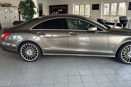 Mercedes-Benz CLS 350 203.000 km 18.000 &euro; Schleswig 24837