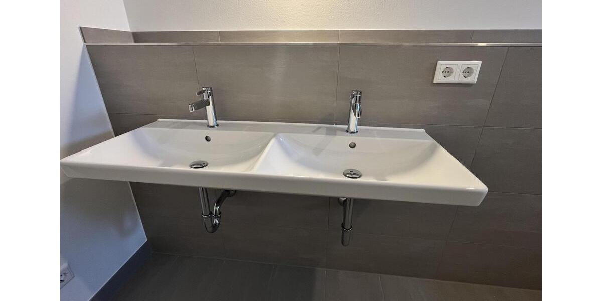 Etagenwohnung Schleswig - 2 Zimmer, 79 m&sup2;, 1.341&euro; | Angebot:25881578