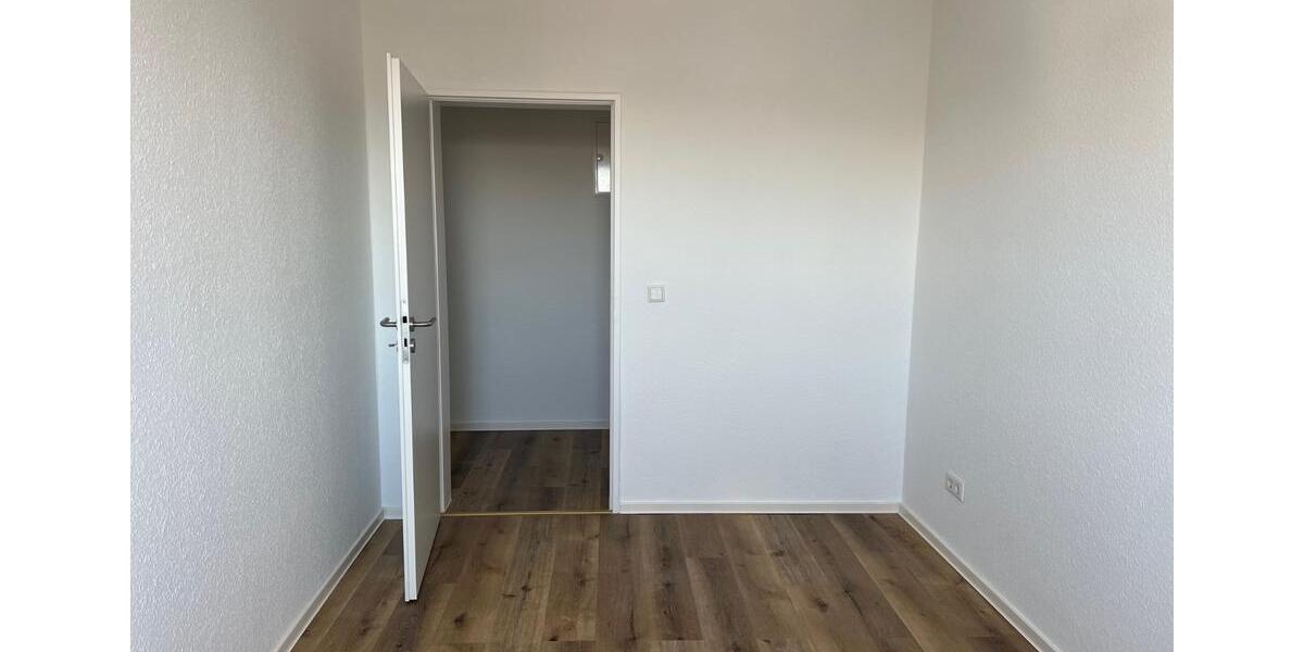 Etagenwohnung Tastrup - 3 Zimmer, 100 m&sup2;, 750&euro; | Angebot:25789708