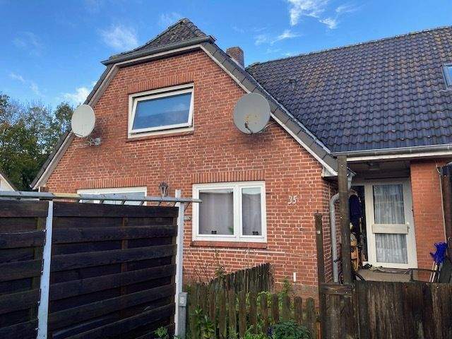 Mehrfamilienhaus, Wohnhaus Wester- Ohrstedt Ohrstedt - 7 Zimmer, 196 m&sup2;, 239.000&euro; | Angebot:25708132