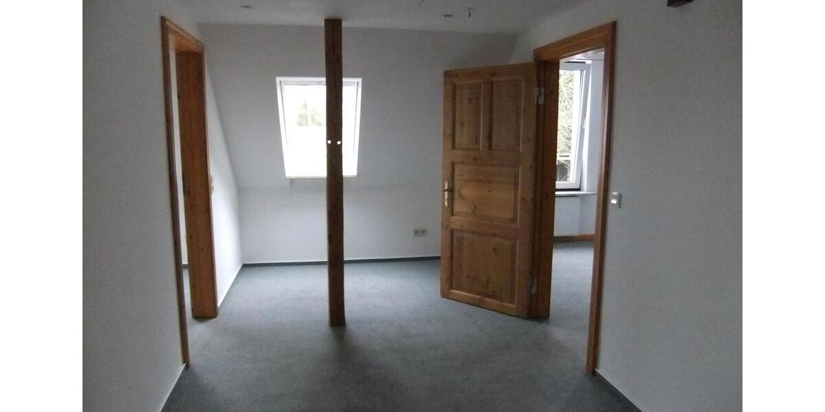 Etagenwohnung Oeversee - 3 Zimmer, 80 m&sup2;, 1.000&euro; | Angebot:25874231