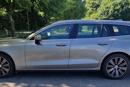Volvo V60 128.500 km 21.500 &euro; Schleswig 24837