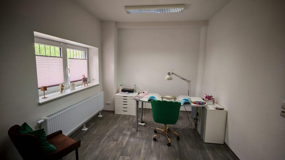 Gewerbeobjekt Büdelsdorf - 890&euro; | Angebot:26472975