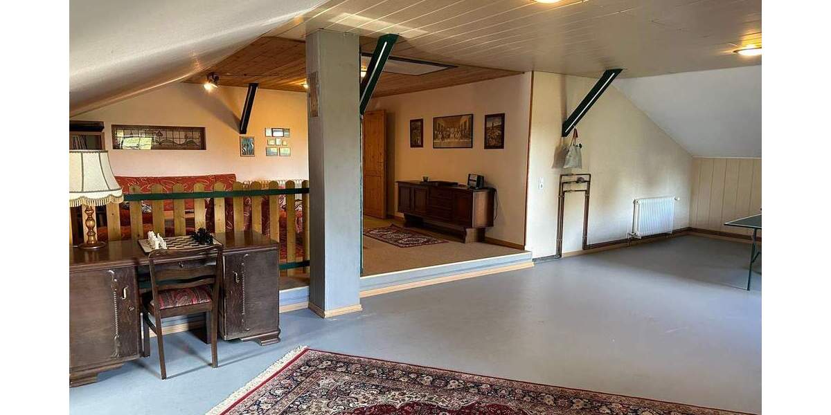 Einfamilienhaus Bergenhusen - 1 Zimmer, 300 m&sup2;, 355.000&euro; | Angebot:25708130