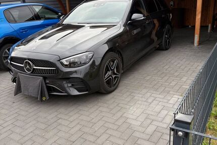 Mercedes-Benz E 300 79.600 km 30.700 &euro; Fahrdorf 24857