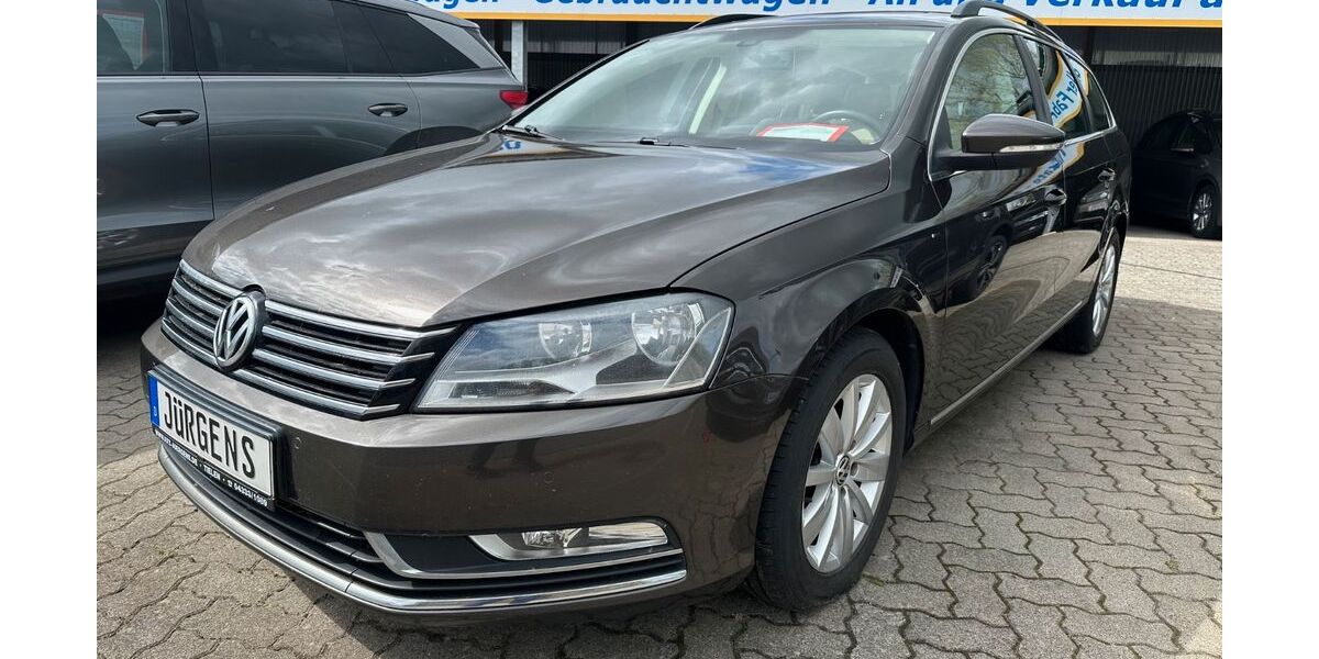 VW Passat Variant 299.000 km 5.890 &euro; Tielen 24803