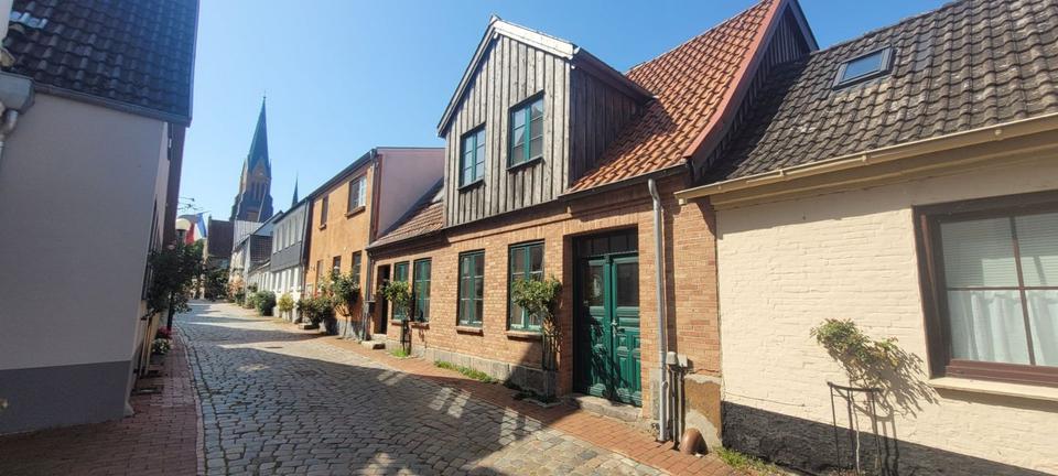 Einfamilienhaus Schleswig - 5 Zimmer, 140 m&sup2;, 269.000&euro; | Angebot:25843370