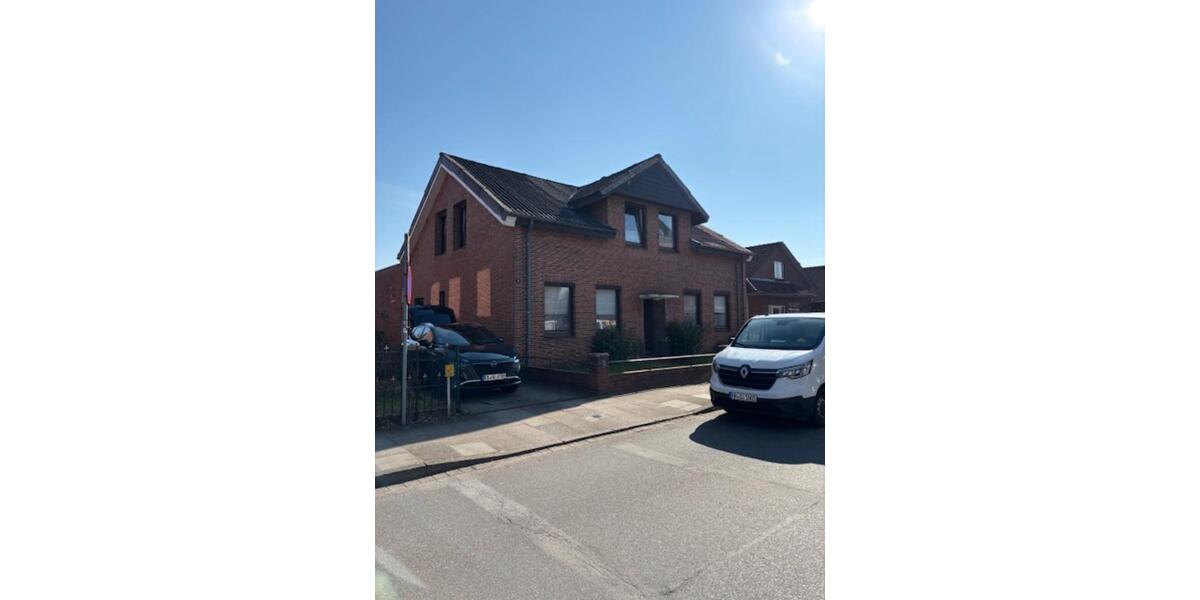 Mehrfamilienhaus, Wohnhaus Rendsburg - 9 Zimmer, 190 m&sup2;, 295.000&euro; | Angebot:25961153