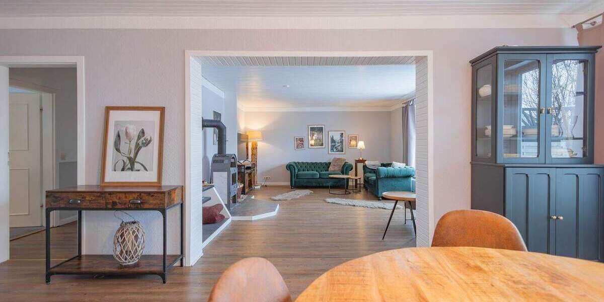 Mehrfamilienhaus, Wohnhaus Lohe-Föhrden Föhrden - 8 Zimmer, 195 m&sup2;, 299.000&euro; | Angebot:25728177