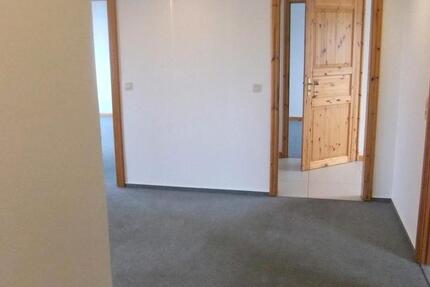 Wohnung Oeversee - 3 Zimmer, 80 m&sup2;, 1.000&euro; | Angebot:25874231