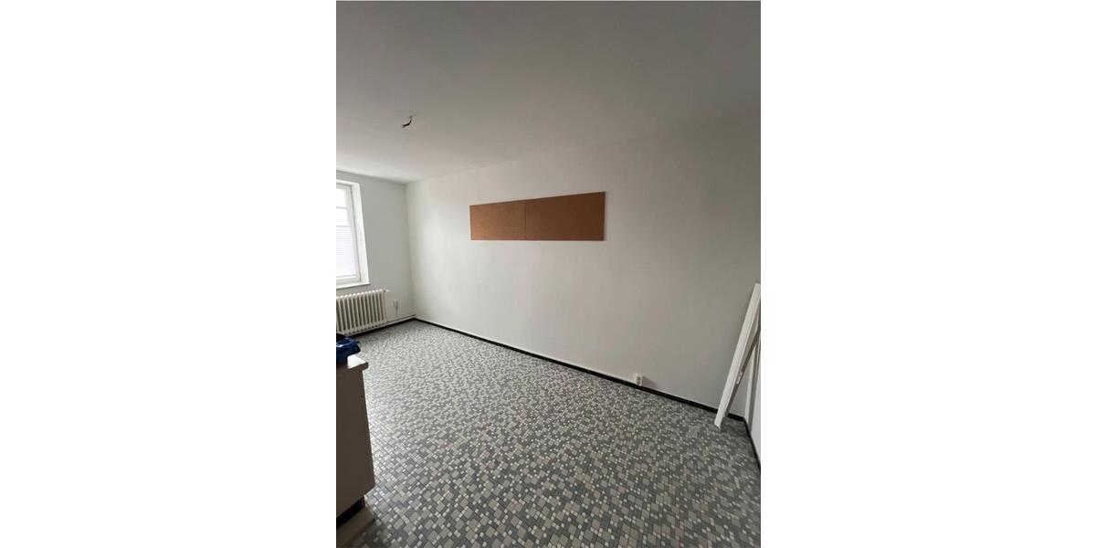 Etagenwohnung Erfde - 2 Zimmer, 90 m&sup2;, 750&euro; | Angebot:25822354