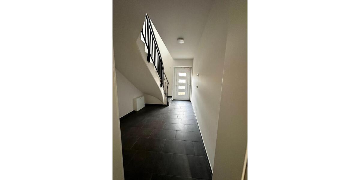 Erdgeschoßwohnung Osterrönfeld - 2 Zimmer, 52 m&sup2;, 755&euro; | Angebot:25921076