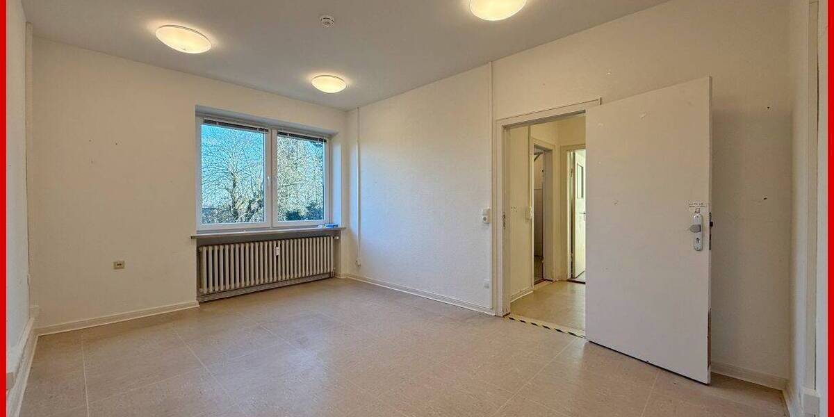 Einfamilienhaus Schleswig - 9 Zimmer, 259 m&sup2;, 275.000&euro; | Angebot:26029303
