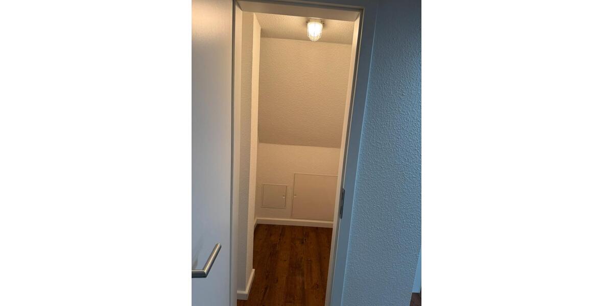 Dachgeschoßwohnung Schleswig - 2 Zimmer, 68 m&sup2;, 815&euro; | Angebot:26456436