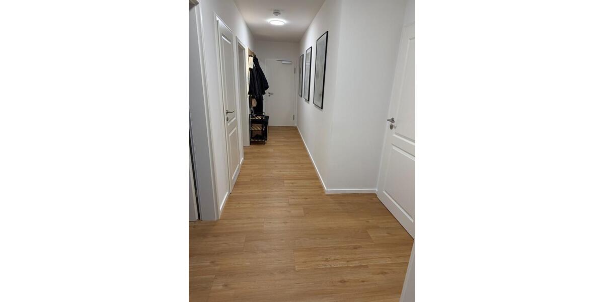 Dachgeschoßwohnung Taarstedt - 3 Zimmer, 73 m&sup2;, 850&euro; | Angebot:25783233