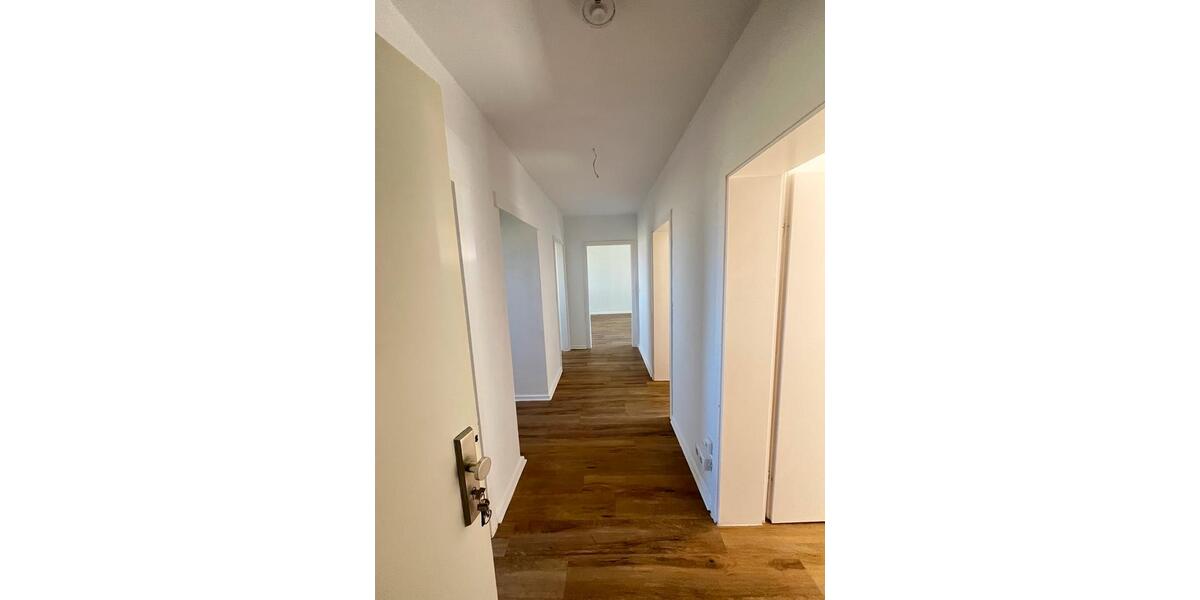Etagenwohnung Kappeln - 3 Zimmer, 68 m&sup2;, 549&euro; | Angebot:26428675