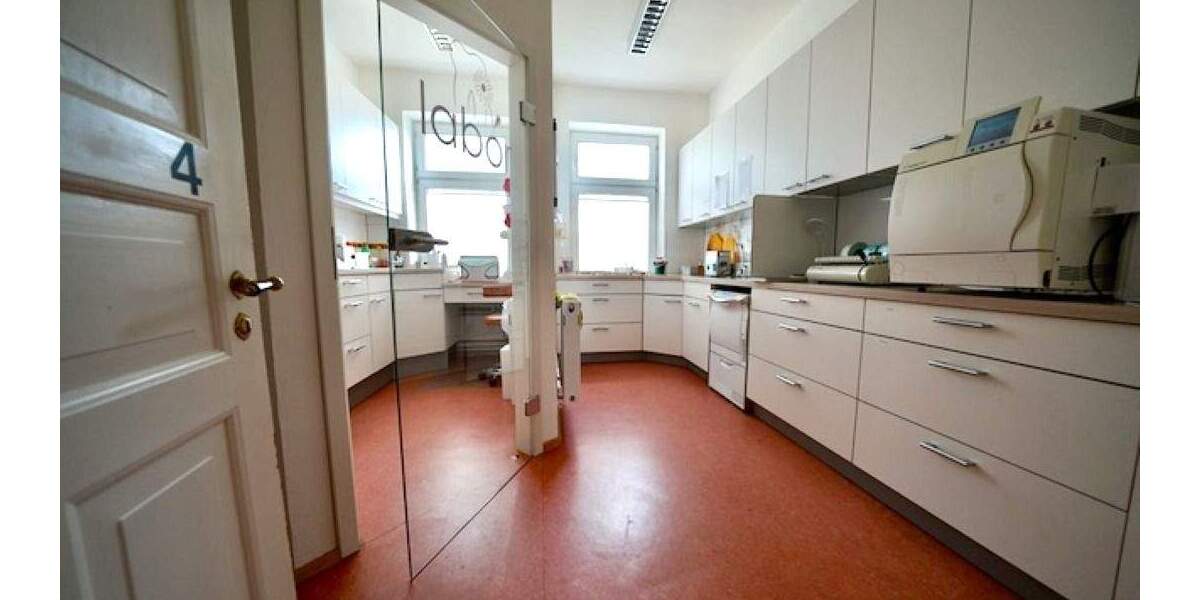 Gewerbeobjekt Rendsburg - 8 Zimmer, 160 m&sup2;, 229.000&euro; | Angebot:25779951