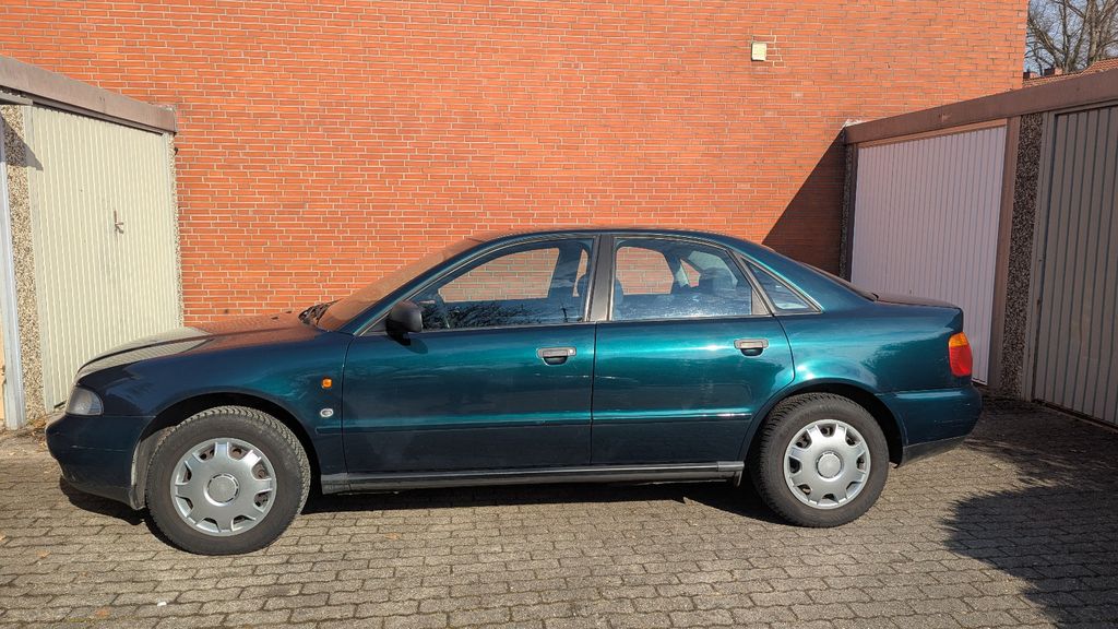 Audi A4 114.000 km 3.400 &euro; Bredenbek 22949