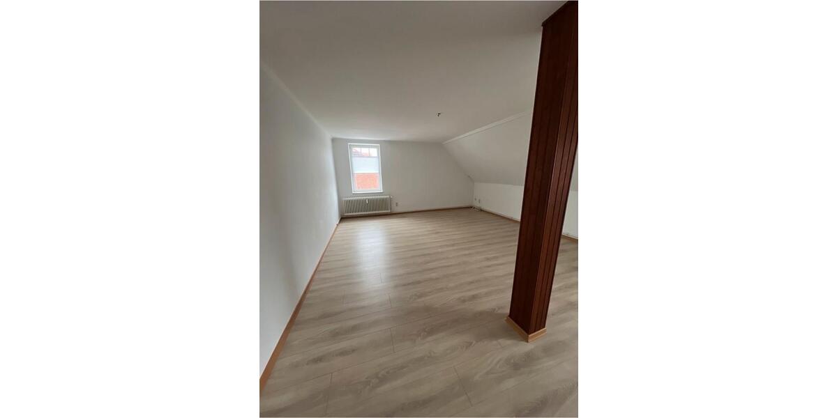 Etagenwohnung Erfde - 2 Zimmer, 90 m&sup2;, 750&euro; | Angebot:25822354