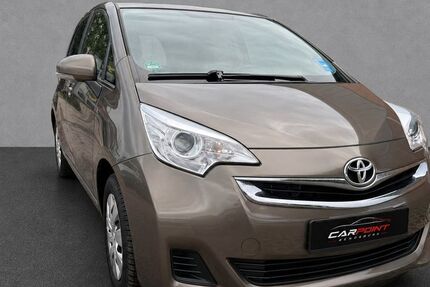 Toyota Verso-S 93.270 km 7.980 &euro; Rendsburg 24768