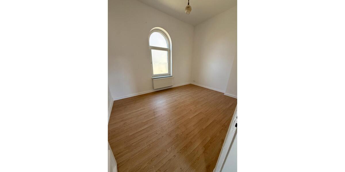 Erdgeschoßwohnung Schleswig - 4 Zimmer, 120 m&sup2;, 950&euro; | Angebot:25974174