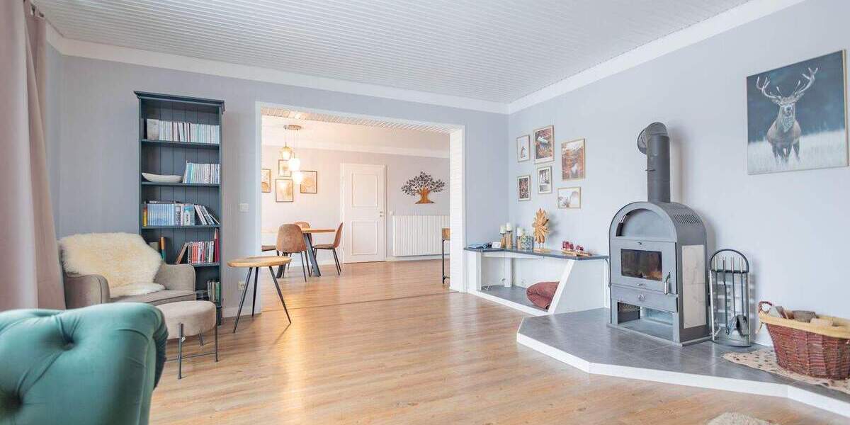 Mehrfamilienhaus, Wohnhaus Lohe-Föhrden Föhrden - 8 Zimmer, 195 m&sup2;, 299.000&euro; | Angebot:25728177