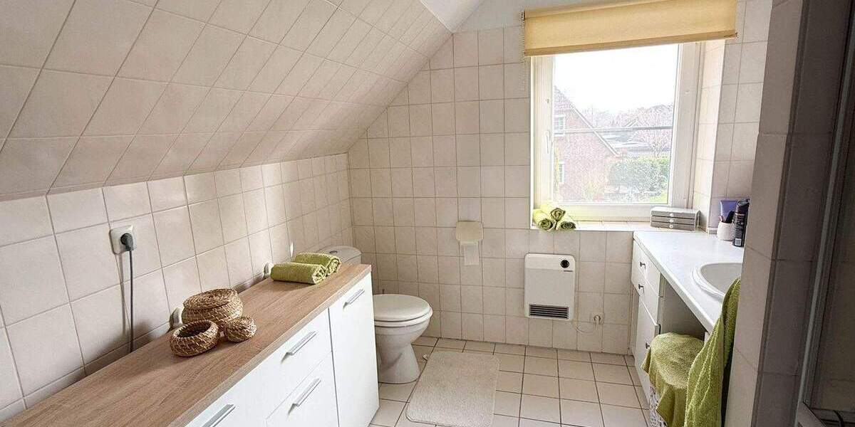 Einfamilienhaus Schwabstedt - 5 Zimmer, 133 m&sup2;, 220.000&euro; | Angebot:25768116