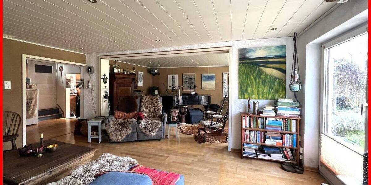 Einfamilienhaus Schleswig - 5 Zimmer, 140 m&sup2;, 215.000&euro; | Angebot:25705479