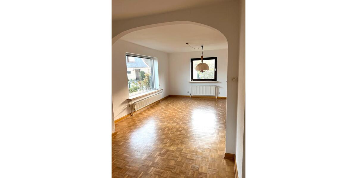 Einfamilienhaus Rendsburg - 3 Zimmer, 90 m&sup2;, 1.500&euro; | Angebot:26316742