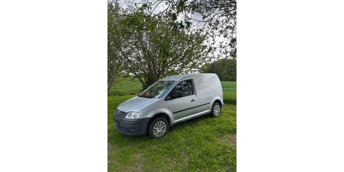 VW Caddy 133.500 km 3.999 &euro; Esgrus 24402