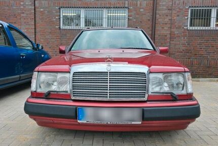 Mercedes-Benz E 300 265.000 km 7.499 &euro; Großsolt 24991