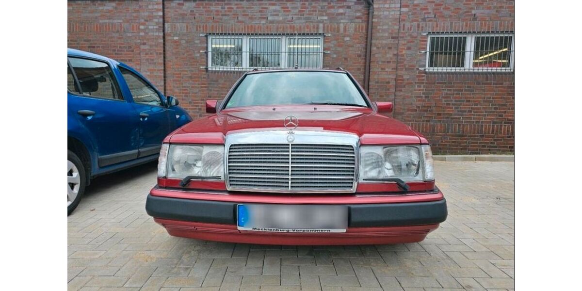 Mercedes-Benz E 300 265.000 km 7.499 &euro; Großsolt 24991