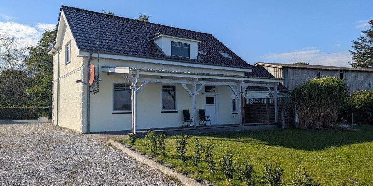 Mehrfamilienhaus, Wohnhaus Stoltebüll Schrepperie - 1 Zimmer, 187 m&sup2;, 349.000&euro; | Angebot:25671513