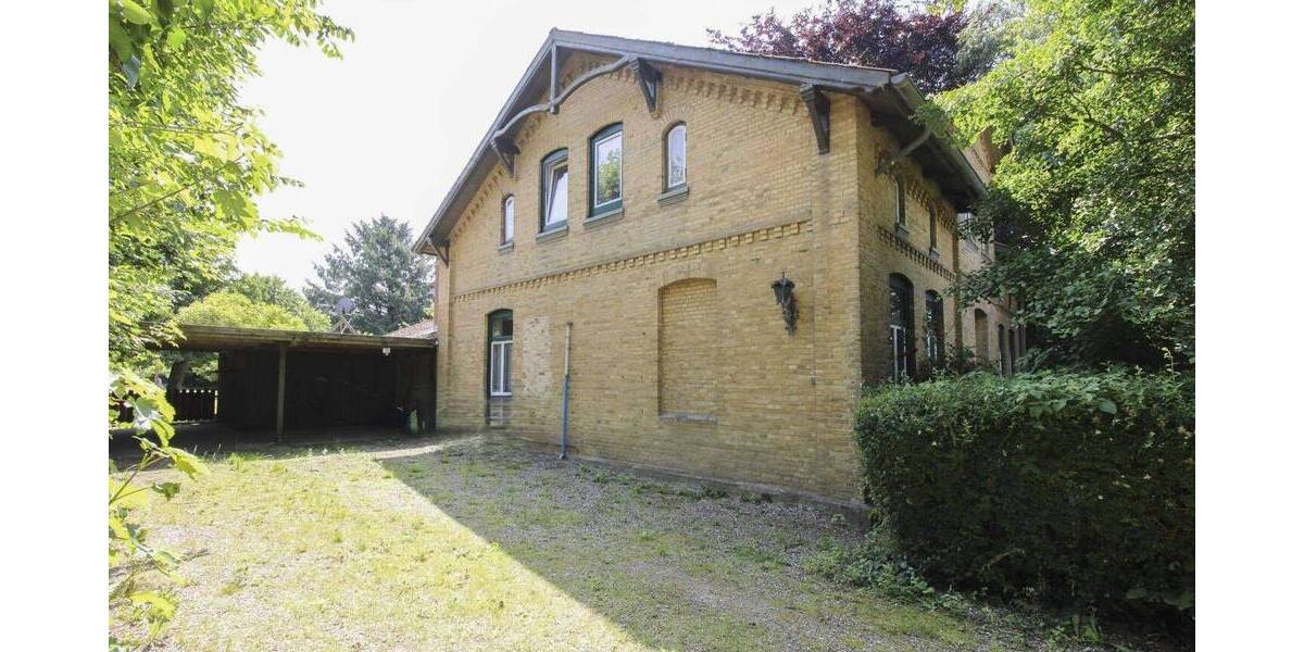 Einfamilienhaus Schwabstedt - 6 Zimmer, 240.000&euro; | Angebot:26141935