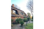 Traumhaftes Reetdach-Ein-Zweifamilienhaus mit parkähnlichem Garten in Angeln - Zweifamilienhaus Scheggerott | Angebot:26565370