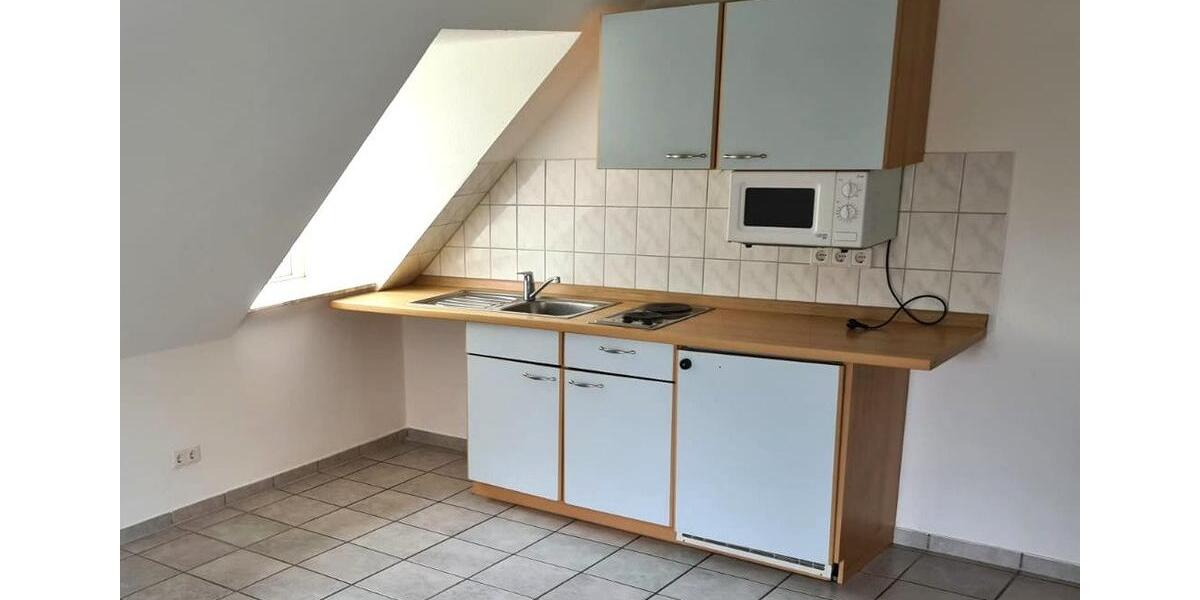 Dachgeschoßwohnung Schaalby - 2 Zimmer, 44 m&sup2;, 490&euro; | Angebot:26007949