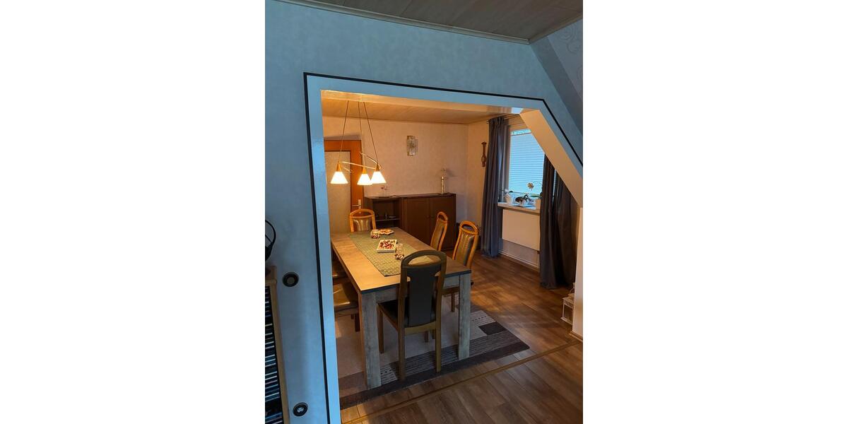 Einfamilienhaus Alt Duvenstedt - 11 Zimmer, 260 m&sup2;, 330.000&euro; | Angebot:26495205