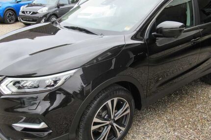 Nissan Qashqai 114.000 km 16.950 &euro; Gettorf 24214