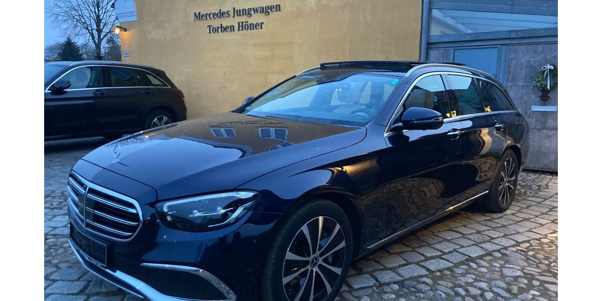 Mercedes-Benz E 300 100.000 km 31.999 &euro; Nübelfeld / Steinbergkirche 24972