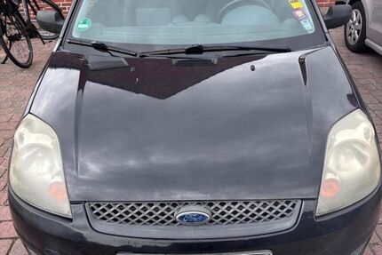Ford Fiesta 129.600 km 1.950 &euro; Büdelsdorf 24782