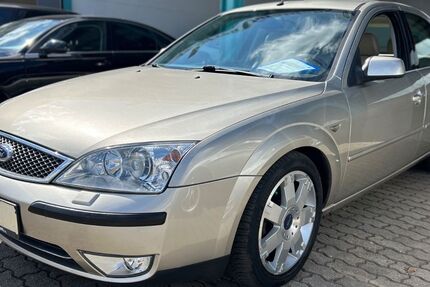 Ford Mondeo 212.999 km 1.480 &euro; Rendsburg 24768